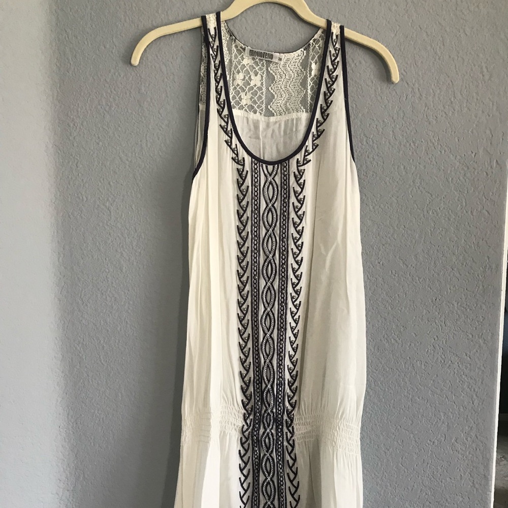 Monoreno Women Cream Embroidered Lace‎ Back Drop Waist Boho Dress Medium